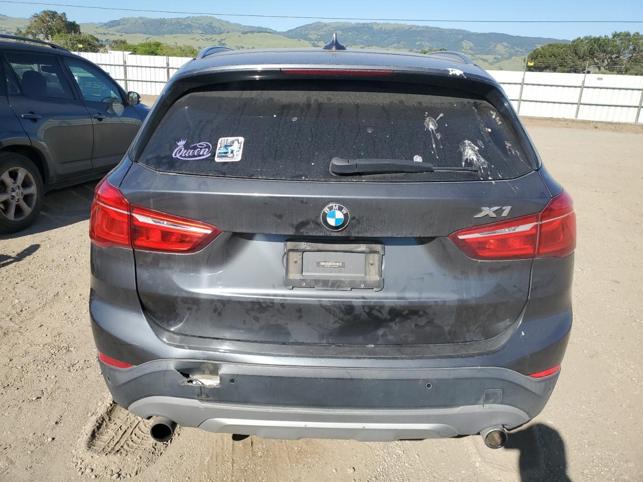 Photo 5 VIN: WBXHT3C37GP887456 - BMW X1 