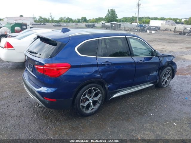 Photo 3 VIN: WBXHT3C37H5F70485 - BMW X1 