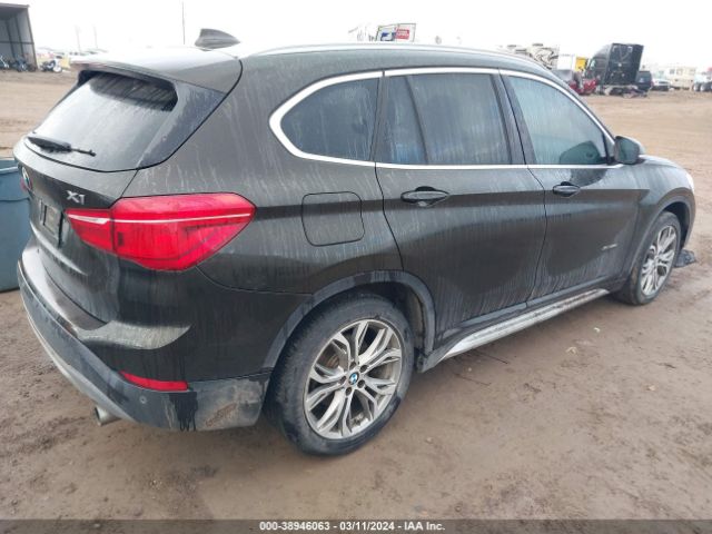 Photo 3 VIN: WBXHT3C37H5F81101 - BMW X1 