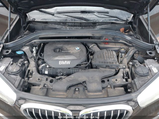 Photo 9 VIN: WBXHT3C37H5F81101 - BMW X1 