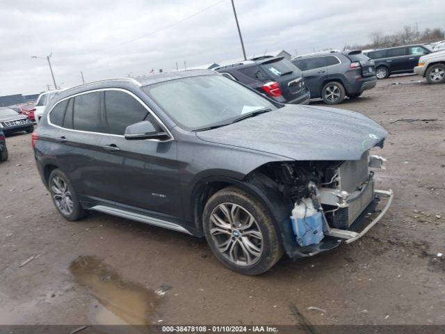 Photo 0 VIN: WBXHT3C37H5F84497 - BMW X1 