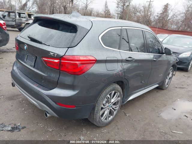 Photo 3 VIN: WBXHT3C37H5F84497 - BMW X1 