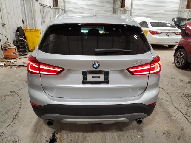 Photo 5 VIN: WBXHT3C37H5F86329 - BMW X1 