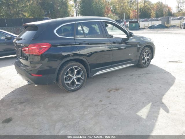 Photo 3 VIN: WBXHT3C37H5F87772 - BMW X1 