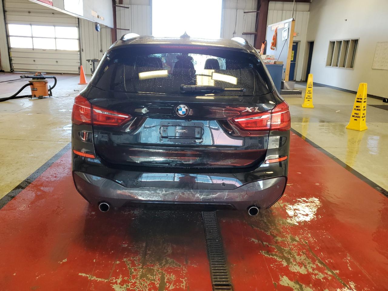 Photo 5 VIN: WBXHT3C37J5K26500 - BMW X1 