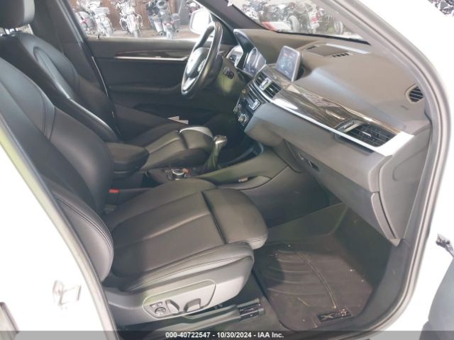 Photo 4 VIN: WBXHT3C37J5L33837 - BMW X1 