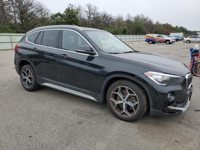 Photo 3 VIN: WBXHT3C37J5L34003 - BMW X1 