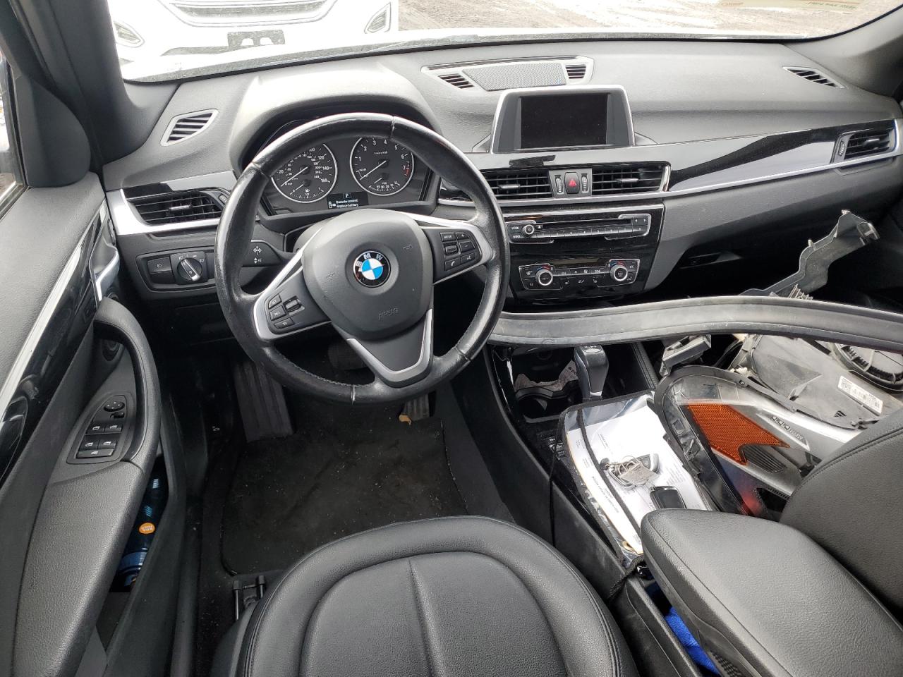 Photo 7 VIN: WBXHT3C38G5F63611 - BMW X1 