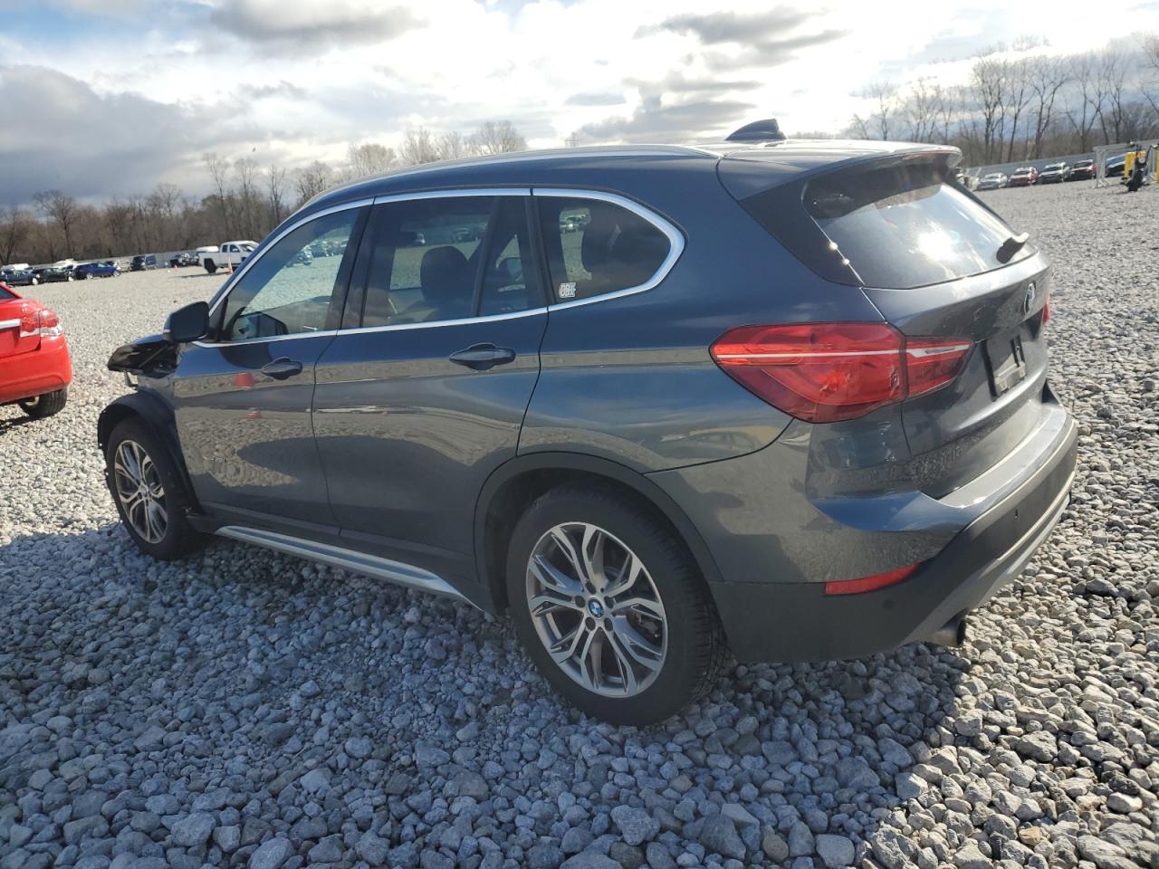 Photo 1 VIN: WBXHT3C38G5F65164 - BMW X1 