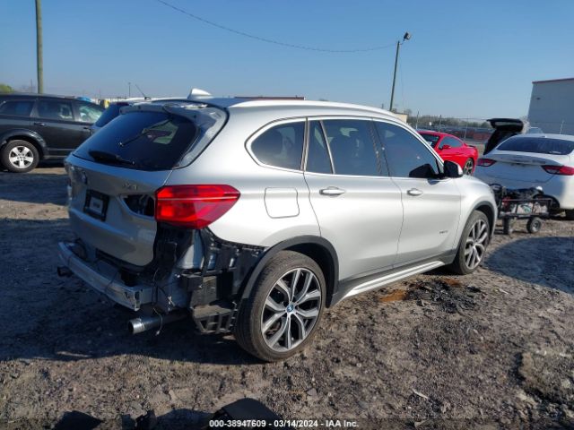 Photo 3 VIN: WBXHT3C38H5F69572 - BMW X1 