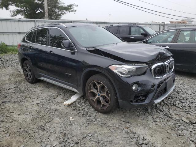 Photo 3 VIN: WBXHT3C38J5L26668 - BMW X1 