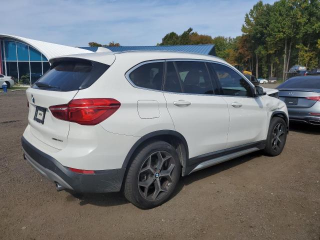 Photo 2 VIN: WBXHT3C38J5L30896 - BMW X1 XDRIVE2 