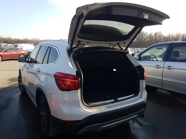 Photo 2 VIN: WBXHT3C39G5E51383 - BMW X1 