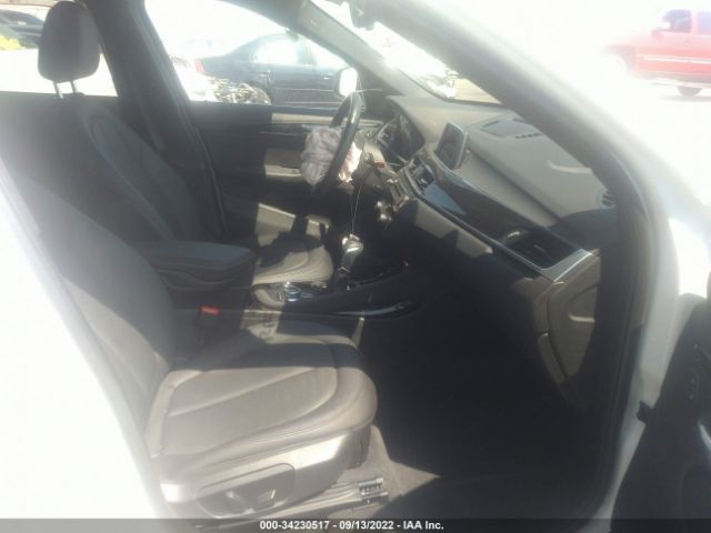 Photo 4 VIN: WBXHT3C39G5F67070 - BMW X1 