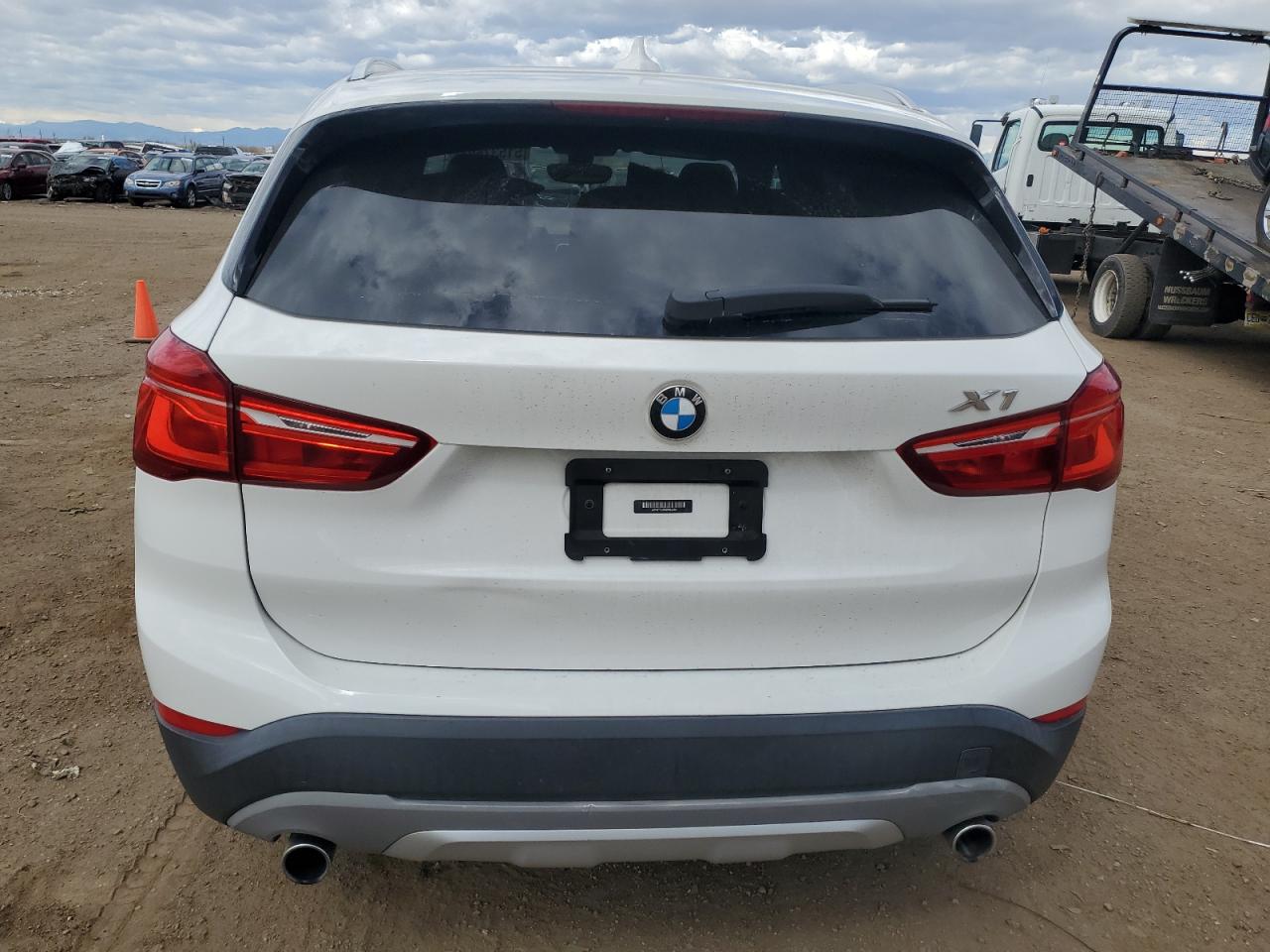 Photo 5 VIN: WBXHT3C39GP886468 - BMW X1 