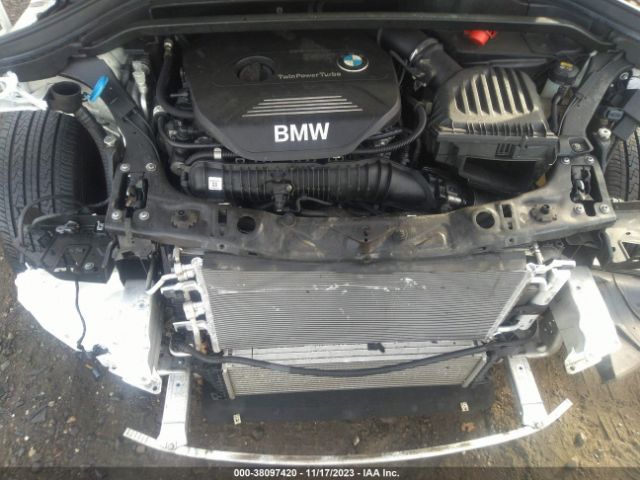 Photo 9 VIN: WBXHT3C39J5K32055 - BMW X1 