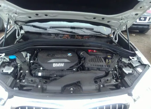 Photo 9 VIN: WBXHT3C39J5L31796 - BMW X1 