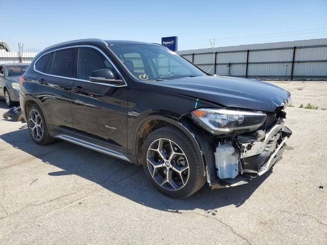 Photo 3 VIN: WBXHT3C3XG5E47763 - BMW X1 