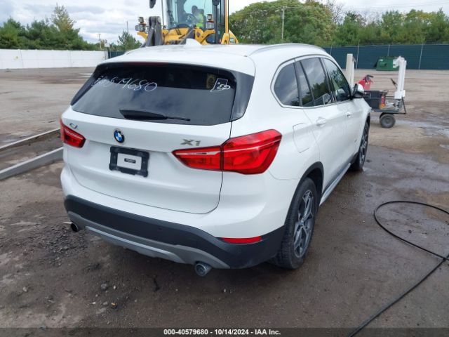 Photo 3 VIN: WBXHT3C3XG5E48220 - BMW X1 