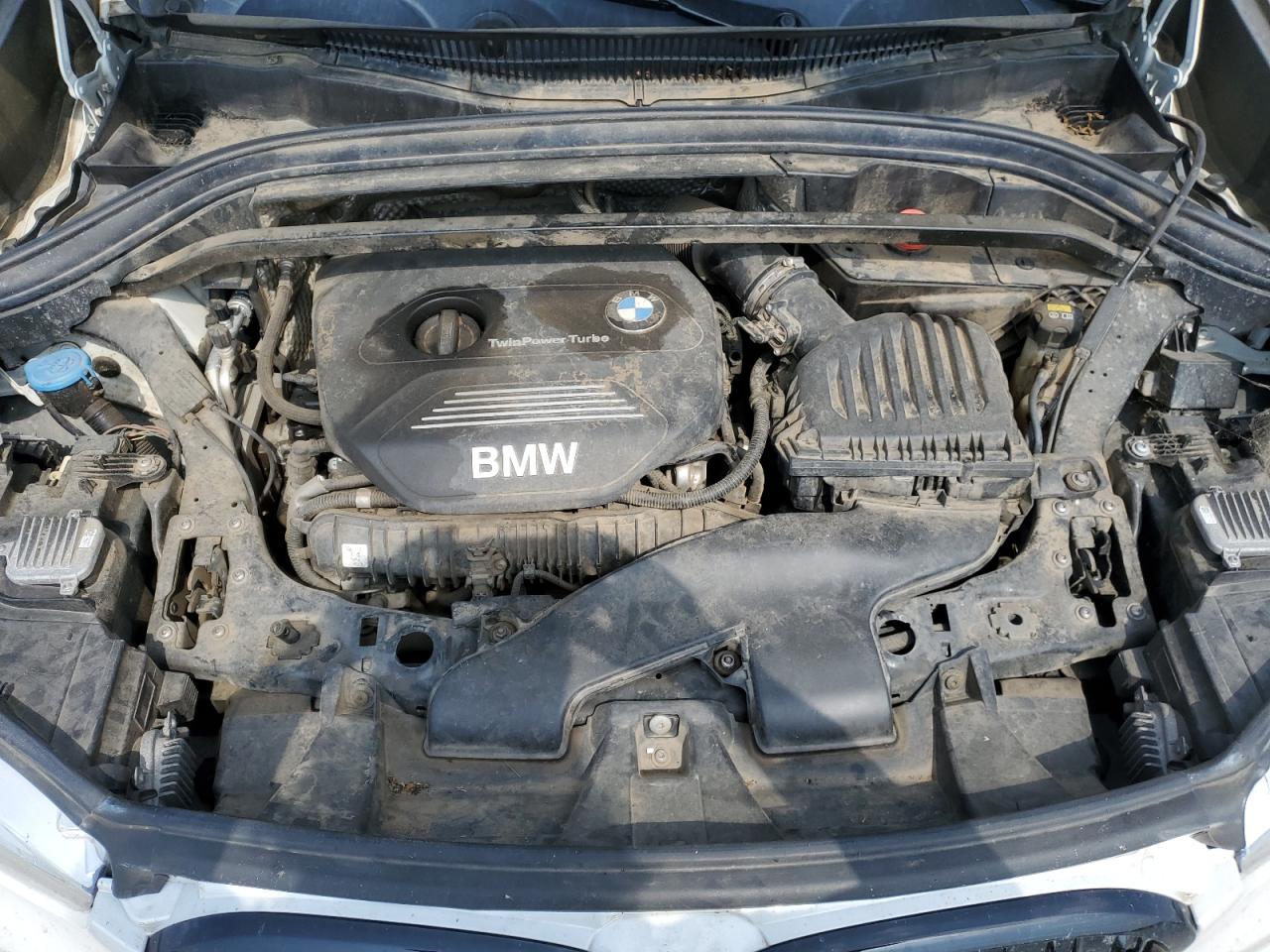 Photo 11 VIN: WBXHT3C3XG5E48928 - BMW X1 