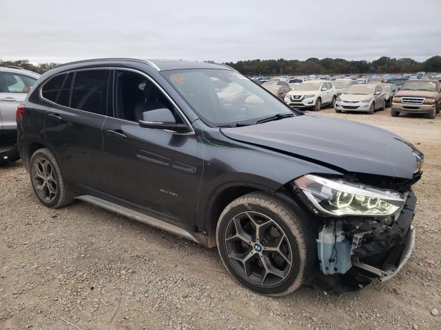 Photo 3 VIN: WBXHT3C3XG5F65201 - BMW X1 