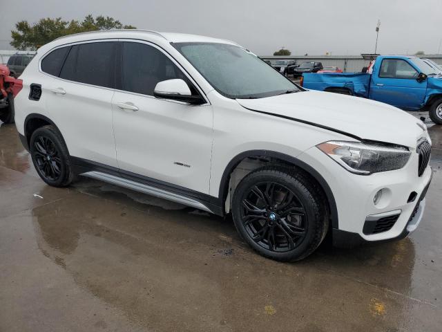 Photo 3 VIN: WBXHT3C3XH5F71646 - BMW X1 