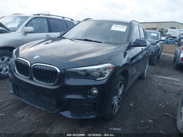 Photo 1 VIN: WBXHT3C3XH5F77656 - BMW X1 