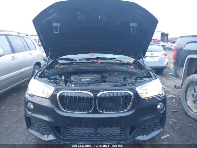 Photo 5 VIN: WBXHT3C3XH5F77656 - BMW X1 