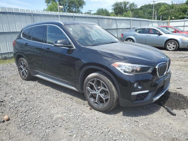 Photo 3 VIN: WBXHT3C3XJ3H32224 - BMW X1 