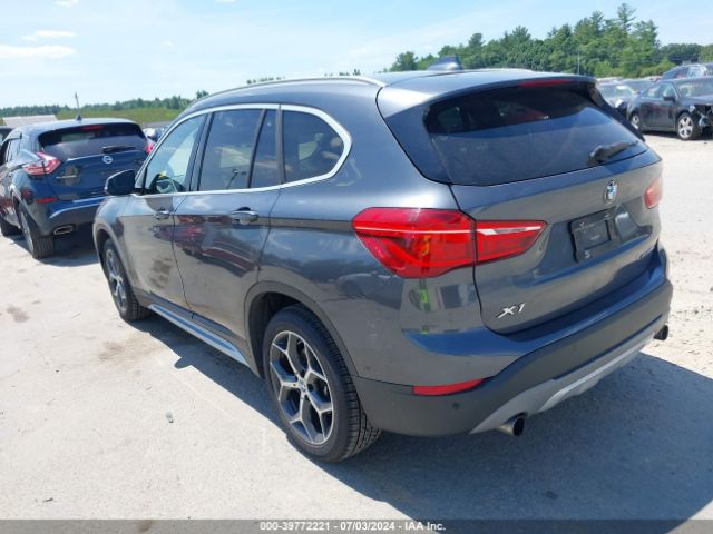 Photo 2 VIN: WBXHT3C3XJ3H32658 - BMW X1 