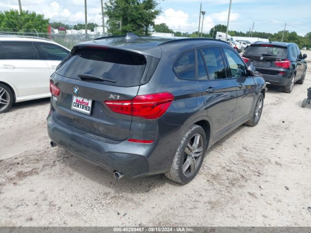 Photo 3 VIN: WBXHT3C3XJ5K26412 - BMW X1 