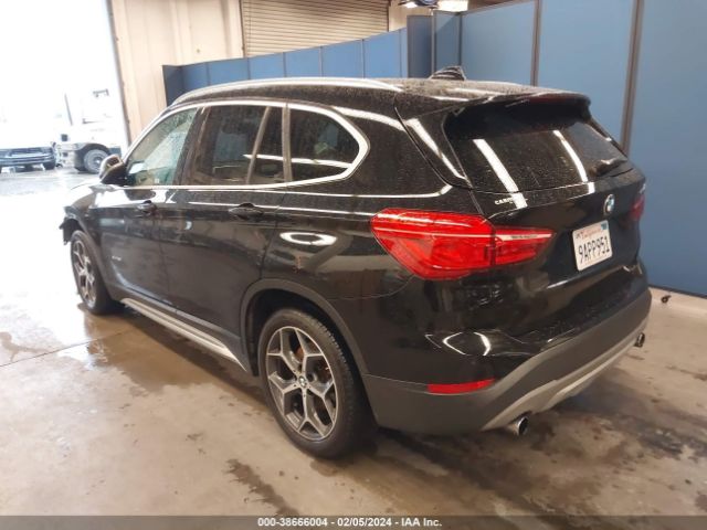 Photo 2 VIN: WBXHT3C3XJ5L25053 - BMW X1 