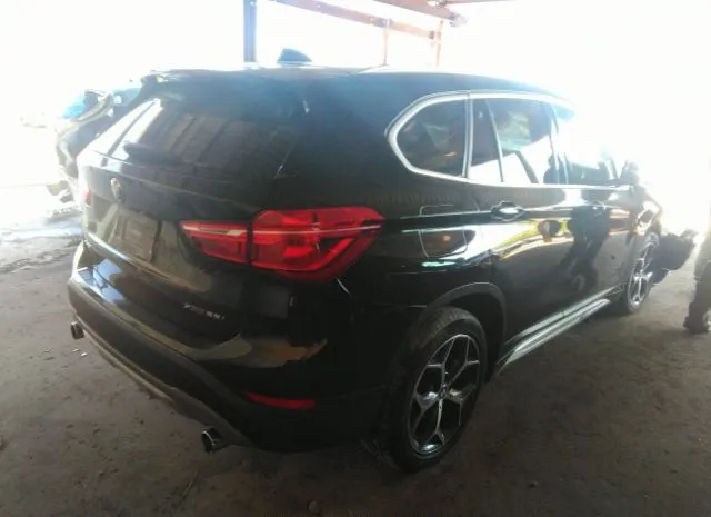 Photo 3 VIN: WBXHT3C3XJ5L32522 - BMW X1 