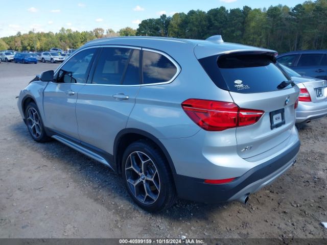 Photo 2 VIN: WBXHT3C51K5L90585 - BMW X1 