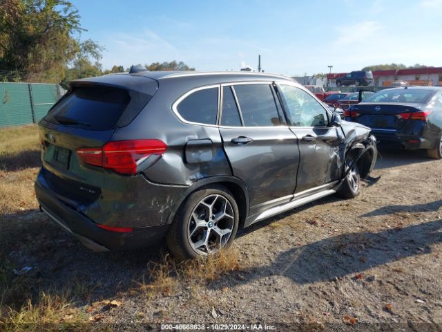 Photo 3 VIN: WBXHT3C52K5L36955 - BMW X1 