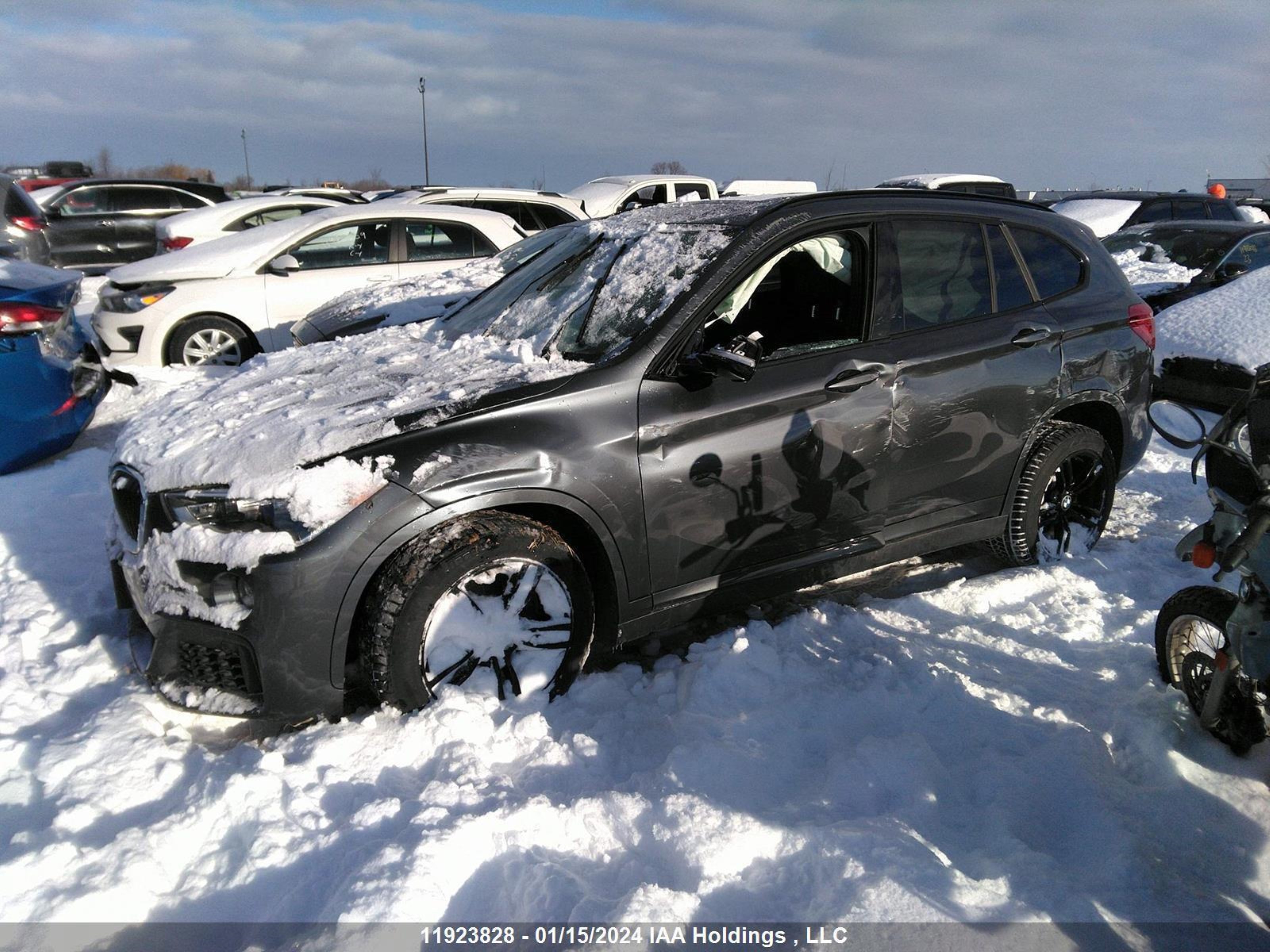 Photo 1 VIN: WBXHT3C57K5N83548 - BMW X1 