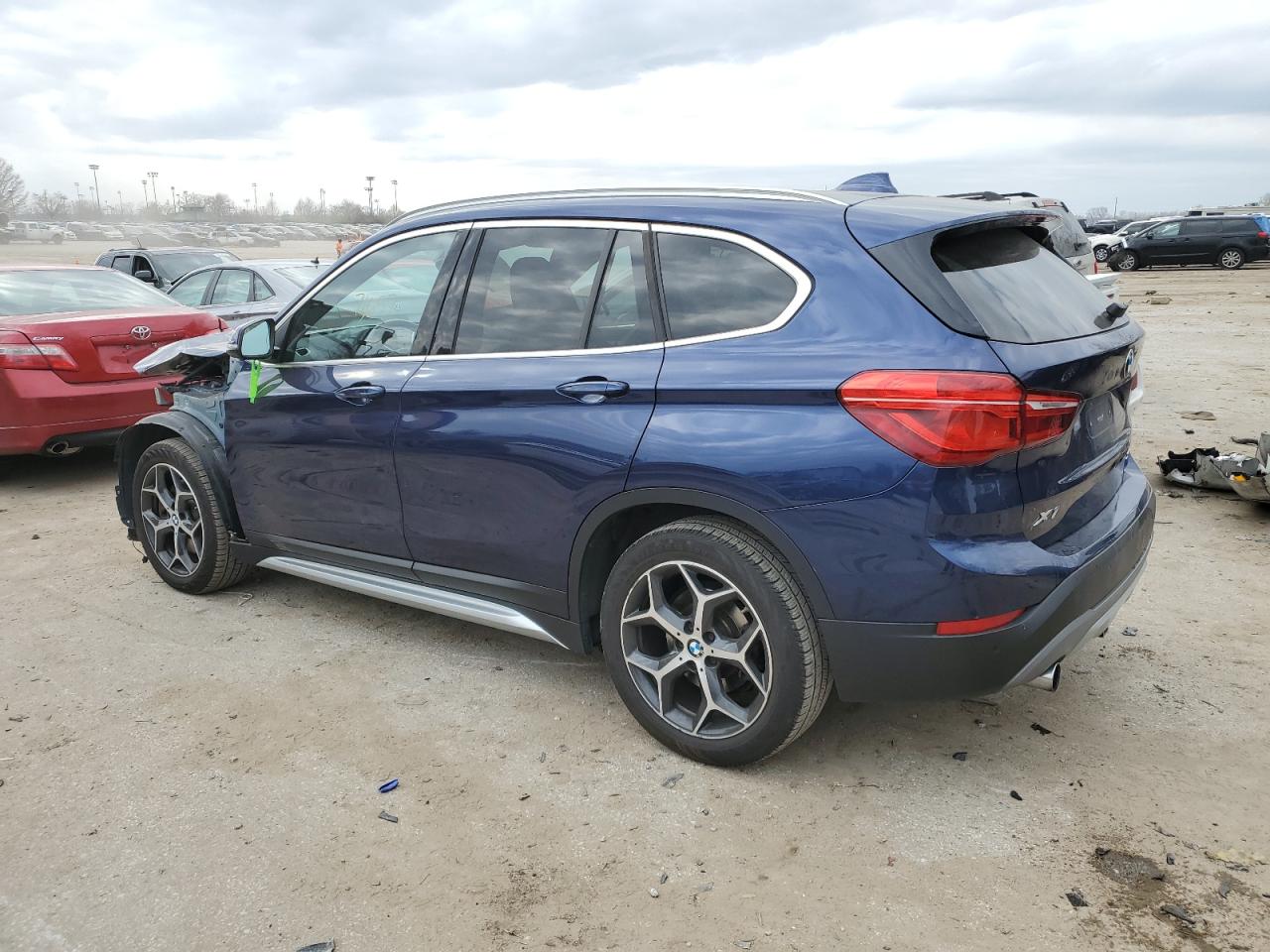 Photo 1 VIN: WBXHT3C58K5L35213 - BMW X1 