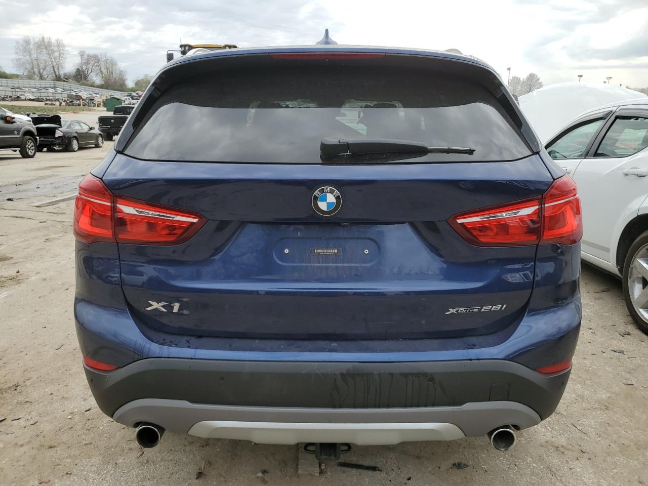 Photo 5 VIN: WBXHT3C58K5L35213 - BMW X1 