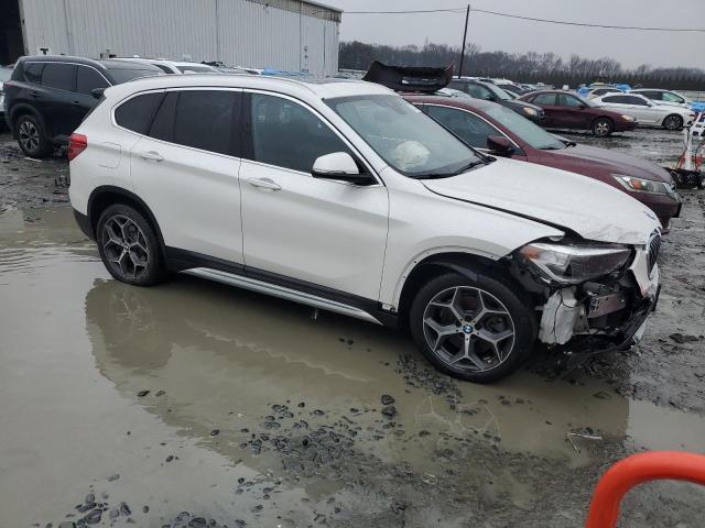 Photo 3 VIN: WBXHT3C5XK3H36681 - BMW X1 