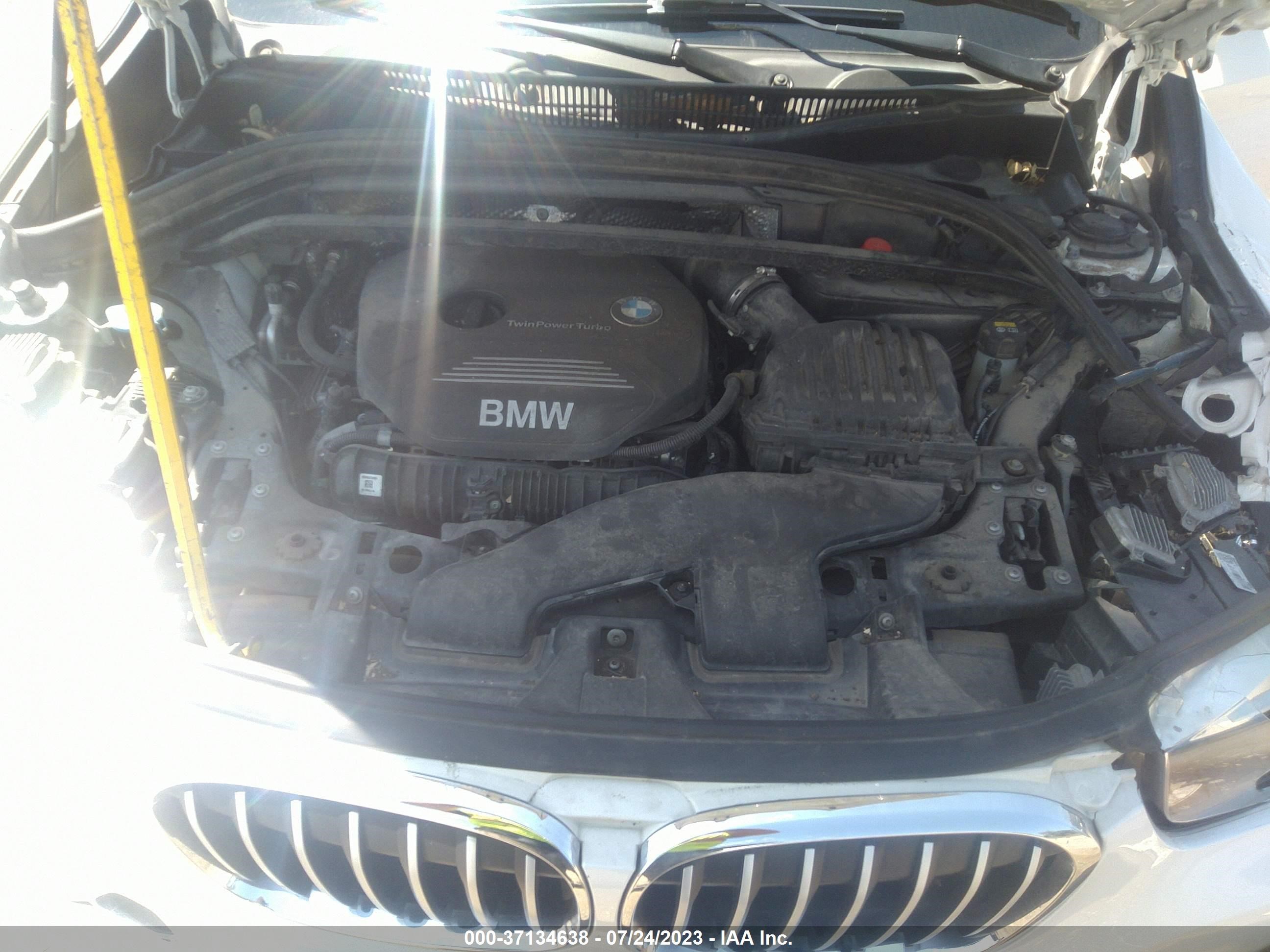 Photo 9 VIN: WBXHT3Z30G4A47904 - BMW X1 