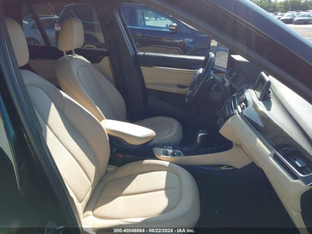 Photo 4 VIN: WBXHT3Z30G4A48910 - BMW X1 