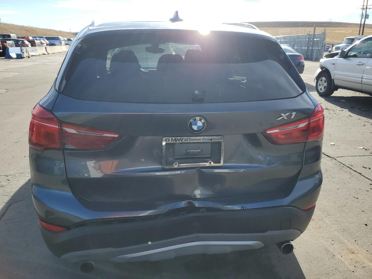 Photo 5 VIN: WBXHT3Z31H4A54040 - BMW X1 