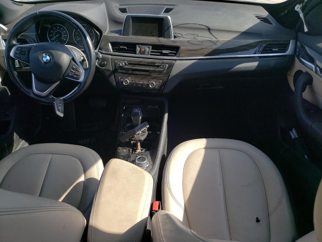 Photo 7 VIN: WBXHT3Z34G4A48456 - BMW X1 