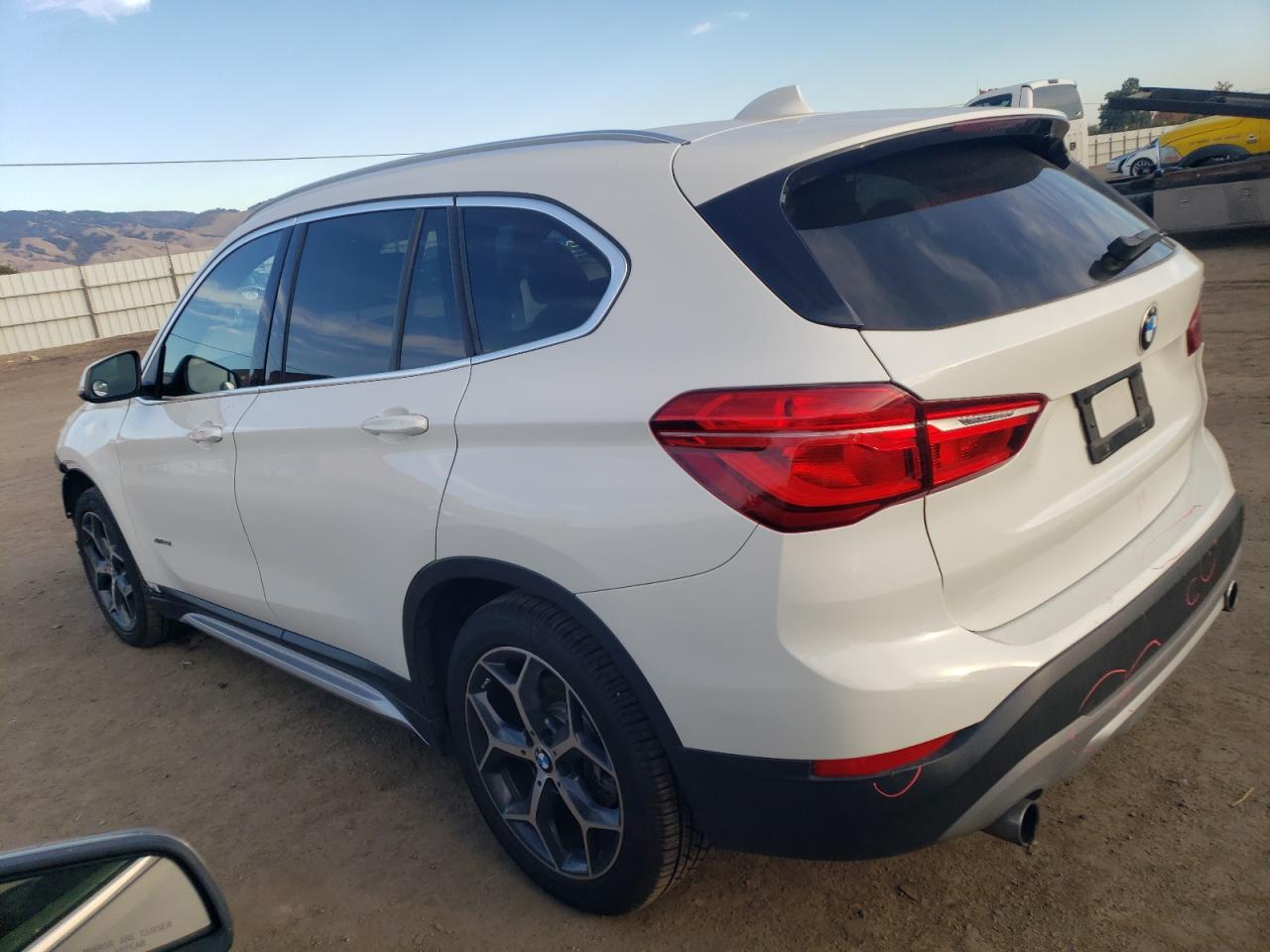 Photo 1 VIN: WBXHT3Z34G4A48764 - BMW X1 