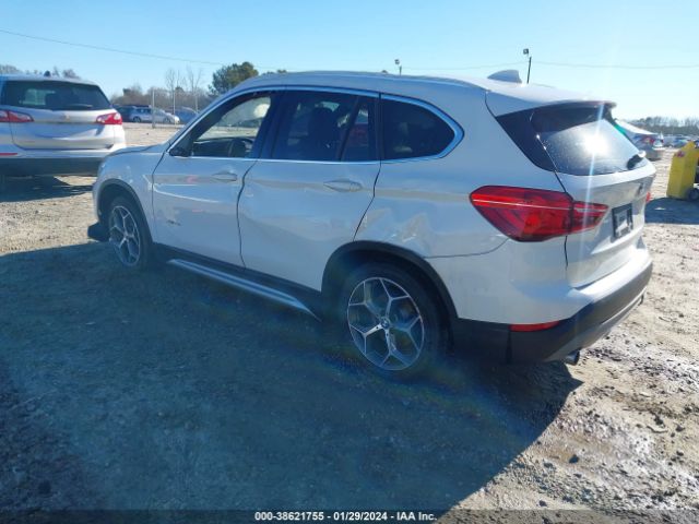 Photo 2 VIN: WBXHT3Z35H4A53506 - BMW X1 