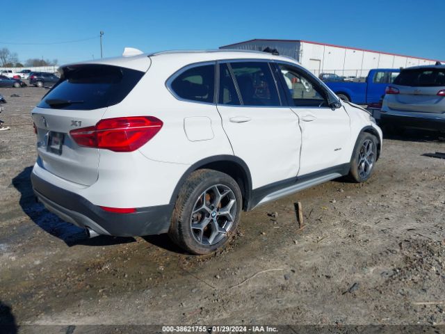 Photo 3 VIN: WBXHT3Z35H4A53506 - BMW X1 