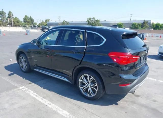 Photo 2 VIN: WBXHT3Z35H4A54235 - BMW X1 