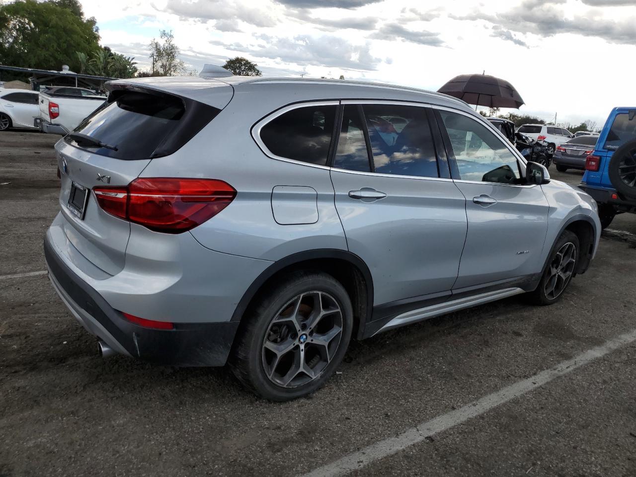 Photo 2 VIN: WBXHT3Z36J4A67016 - BMW X1 XDRIVE2 