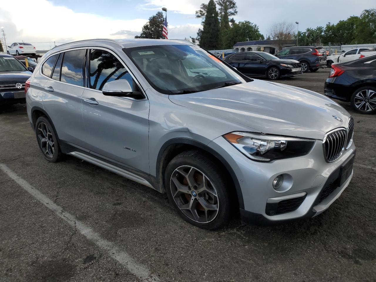 Photo 3 VIN: WBXHT3Z36J4A67016 - BMW X1 XDRIVE2 