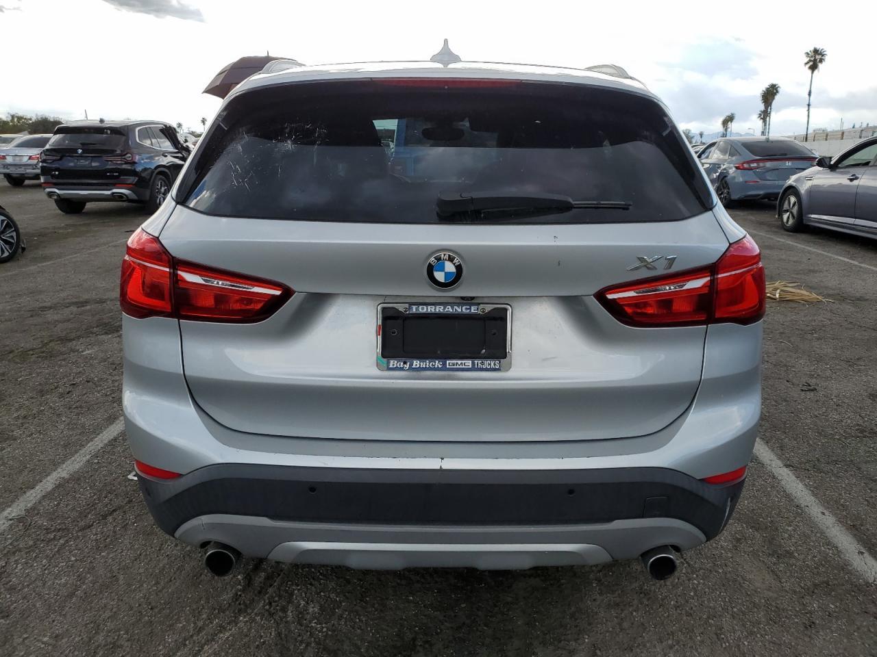 Photo 5 VIN: WBXHT3Z36J4A67016 - BMW X1 XDRIVE2 